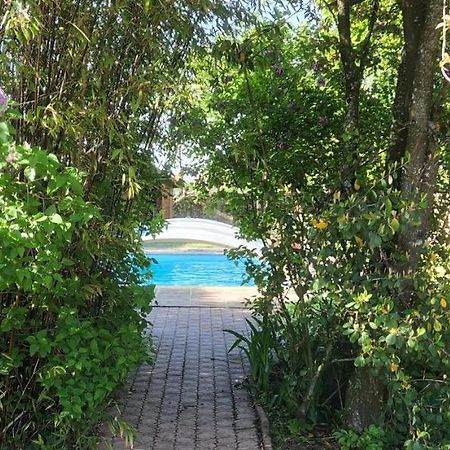 Le Petit Lavoir - Joli Studio A Mayet Kültér fotó